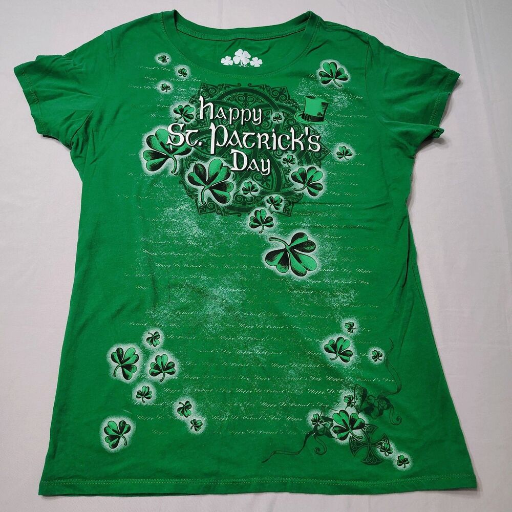 Lucky Tee Shirt Saint Patrick's Day Sz L Green White Short Sleeve 4 Leaf Clover